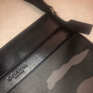 Coach Men’s Camo Crossbody Bag ⚡️
